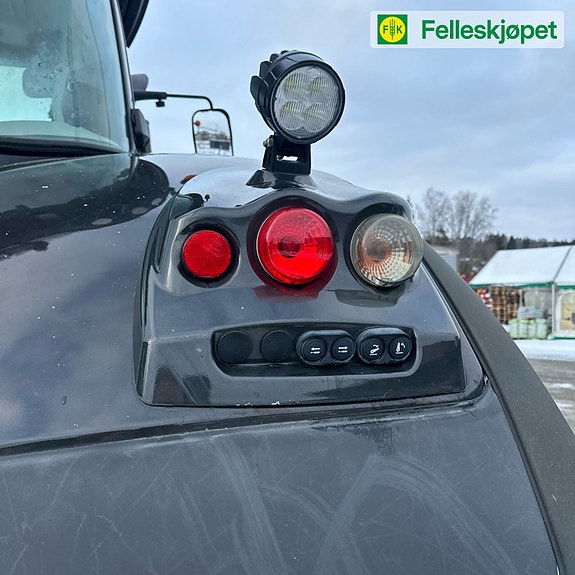 Valtra S394 8 of 14
