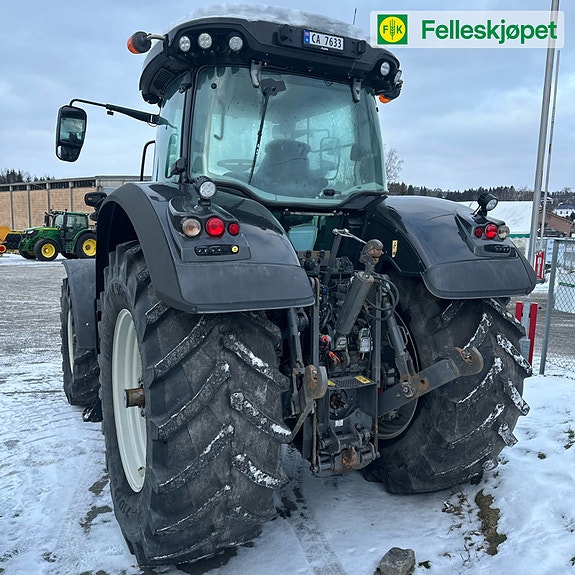 Valtra S394 4 of 14