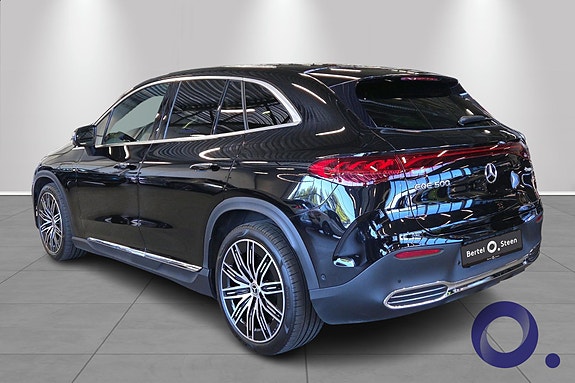Mercedes-Benz EQE500 SUV 3 of 30