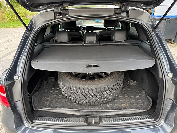 Mercedes-Benz GLC220 d 25 of 30