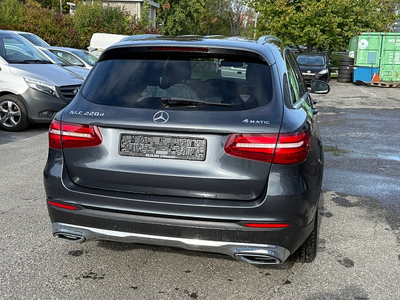 Mercedes-Benz GLC220 d 12 of 30