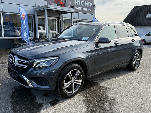 Mercedes-Benz GLC220 d 14 of 30