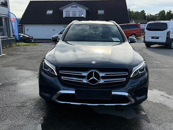 Mercedes-Benz GLC220 d 15 of 30