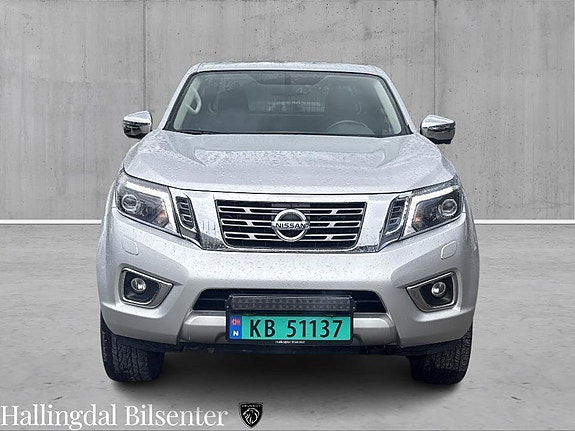 Nissan Navara 2 of 11