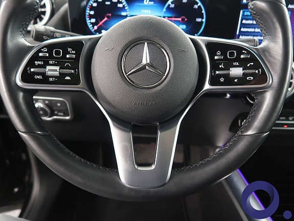 Mercedes-Benz EQA300 14 of 30