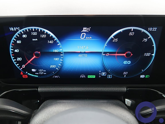 Mercedes-Benz EQA300 16 of 30