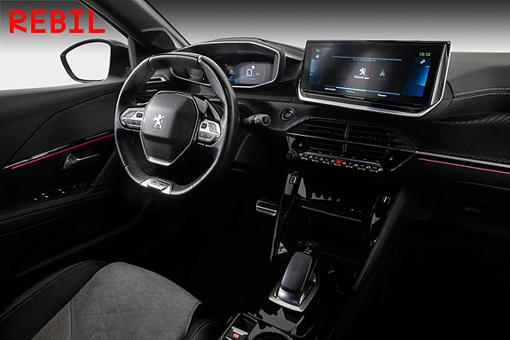 Peugeot 208 15 of 24