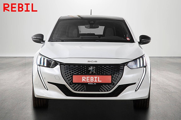 Peugeot 208 3 of 24