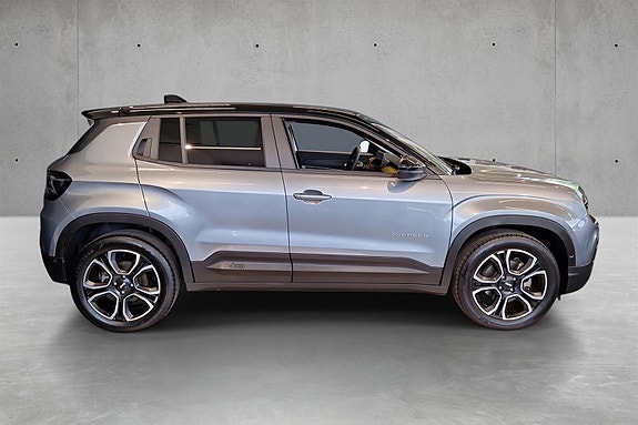 Jeep Avenger 2 of 16