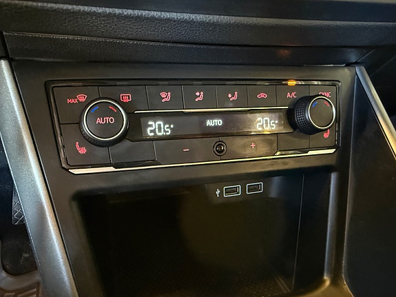 Volkswagen Polo 24 of 30