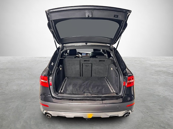 Audi A4 allroad 19 of 23