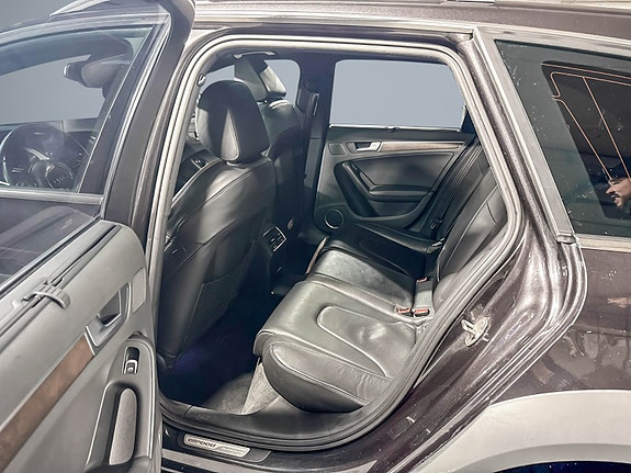 Audi A4 allroad 15 of 23