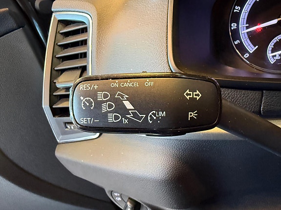 Skoda Karoq 14 of 26