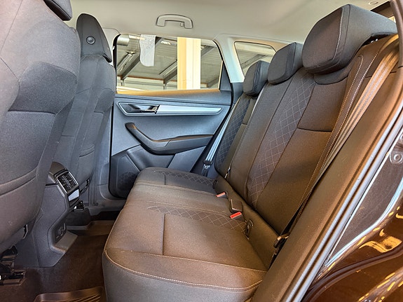 Skoda Karoq 11 of 26