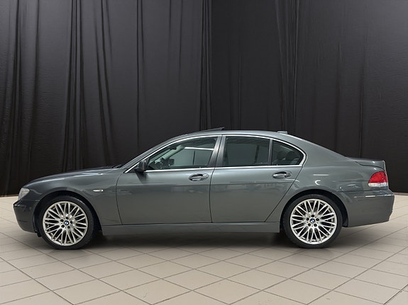 BMW 730d 2 of 26