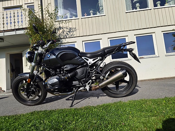 BMW R nineT Pure 3 of 8