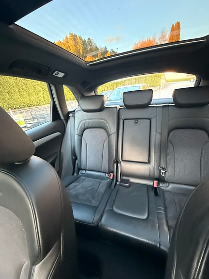 Audi Q5 9 of 17