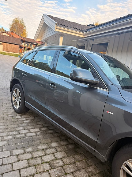 Audi Q5 7 of 17