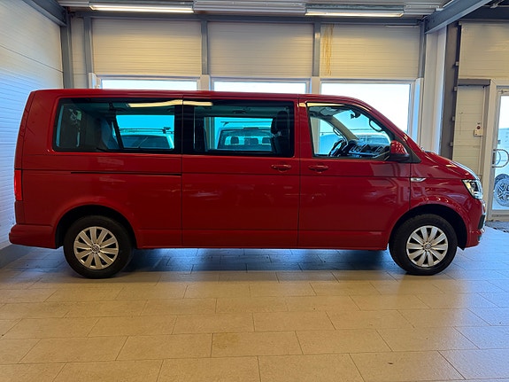 Volkswagen Caravelle 4 of 30