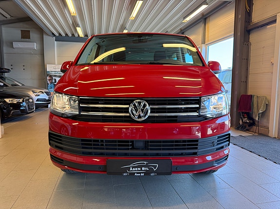 Volkswagen Caravelle 3 of 30