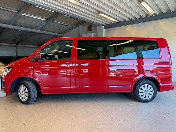 Volkswagen Caravelle 2 of 30