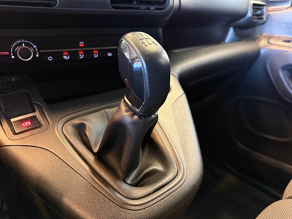 Peugeot Partner 23 of 24