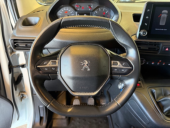 Peugeot Partner 16 of 24