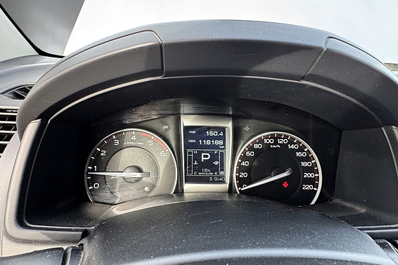 Isuzu D-max 8 of 27