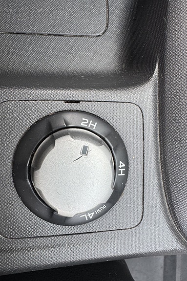 Isuzu D-max 11 of 27