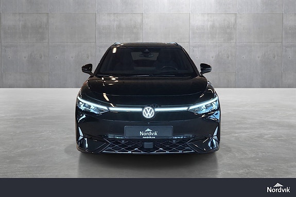 Volkswagen ID.7 8 of 23
