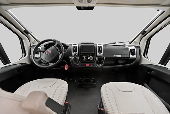Pilote V600S | 9-trinn automat | Solcelle | krok | 2 Dobbeltsenger | 25 of 30