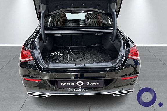 Mercedes-Benz CLA250 e 5 of 22