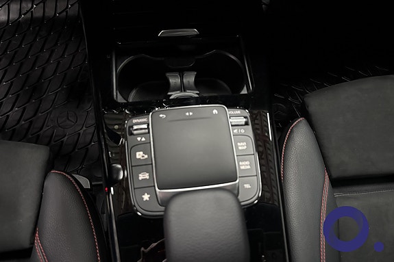 Mercedes-Benz CLA250 e 22 of 22