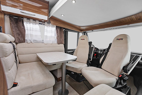 Pilote G740GJ Essentiel | Solcelle | Litium | Lav km.stand | 3 of 30