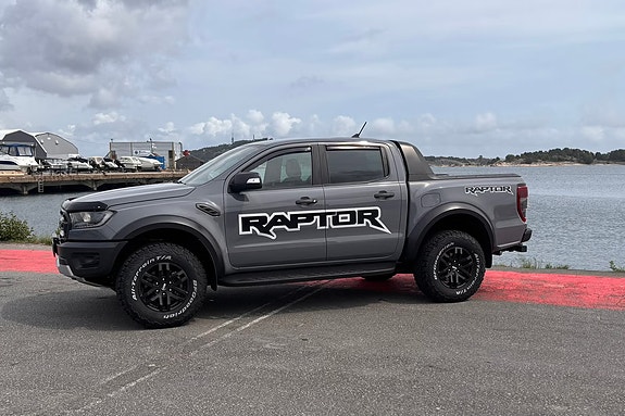 Ford Ranger Raptor 3 of 17