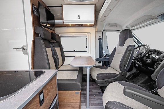 Westfalia AMUNDSEN | Automat | Truma | Solceller | Litium | 3 of 30