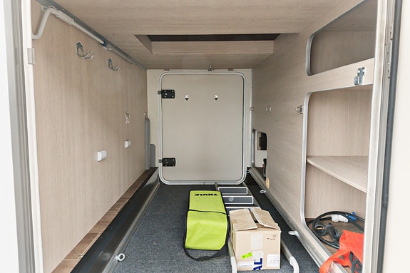 Bürstner BT7262 55 Edition | Truma | Stekeovn | Senkeseng | 3850kg | Gulvvarme | 20 of 30