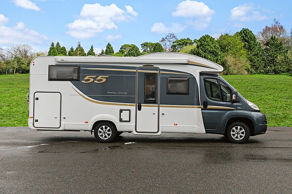 Bürstner BT7262 55 Edition | Truma | Stekeovn | Senkeseng | 3850kg | Gulvvarme | 28 of 30