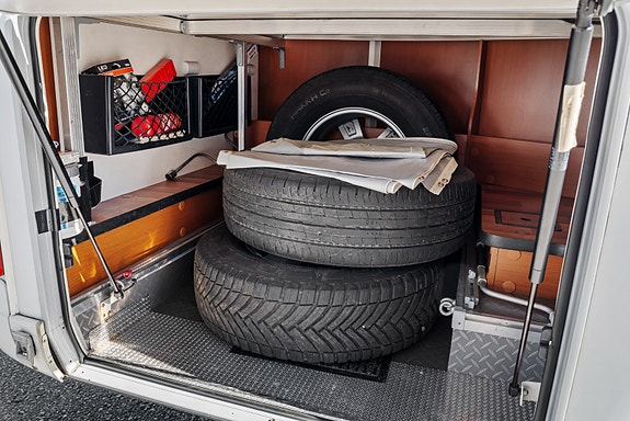 Hymer MOBIL B 554 | Alde | Solceller | Stekeovn | 18 of 30