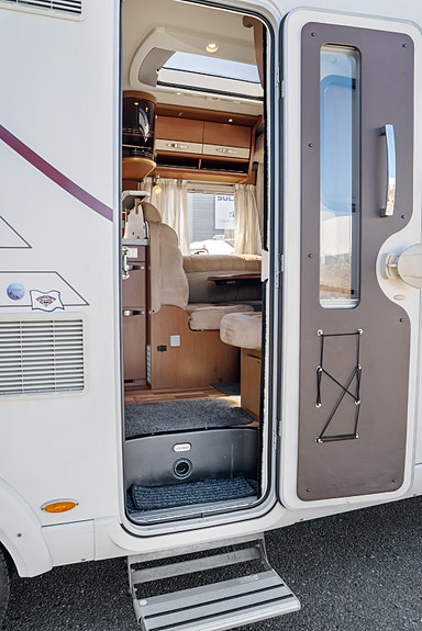 Hymer MOBIL B 554 | Alde | Solceller | Stekeovn | 17 of 30