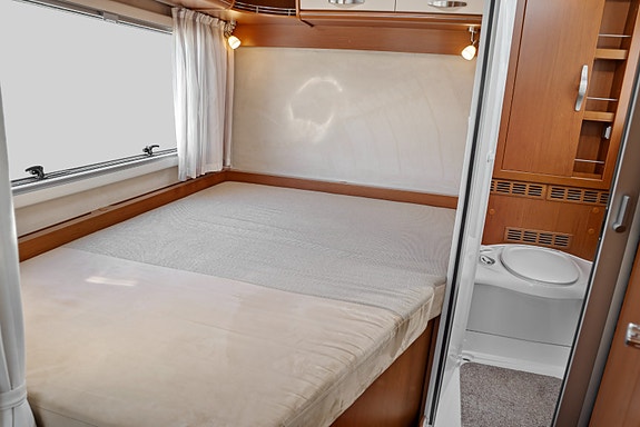 Hymer MOBIL B 554 | Alde | Solceller | Stekeovn | 15 of 30