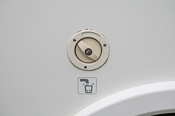 Pilote G740GJ Emotion | Alde | Solceller | Litium | Inverter | DC/DC | 27 of 30