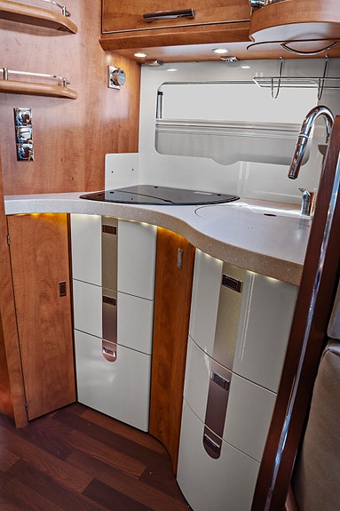 Carthago CHIC C-LINE I 5.0 | Alde | Stekeovn | Automat | 177HK | 10 of 30