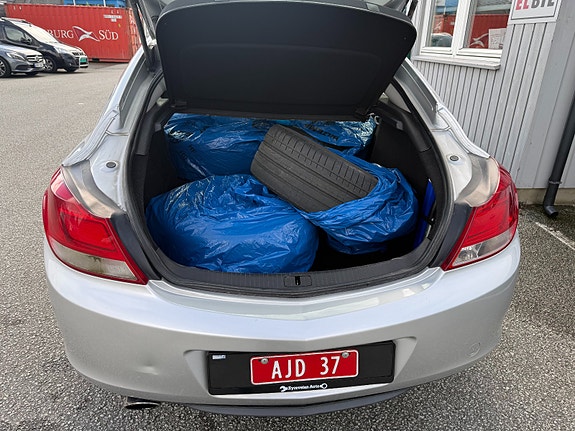 Opel Insignia 13 of 15
