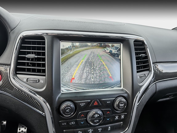 Jeep Grand Cherokee 14 of 27