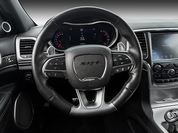 Jeep Grand Cherokee 8 of 27