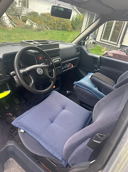 Volkswagen Caravelle 15 of 30
