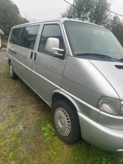 Volkswagen Caravelle 19 of 30