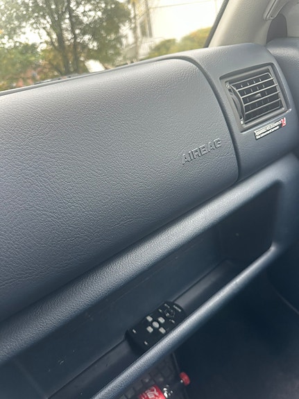 Volkswagen Caravelle 9 of 30