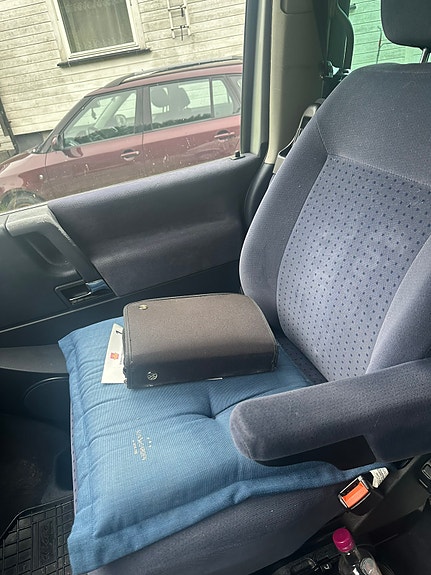 Volkswagen Caravelle 13 of 30